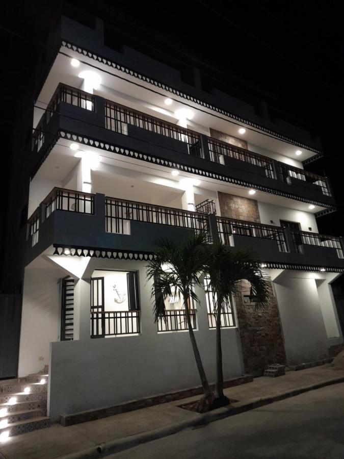 Hostal Marina Samana Luaran gambar