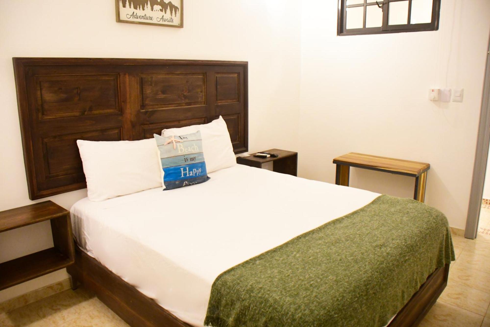 Hostal Marina Samana Luaran gambar