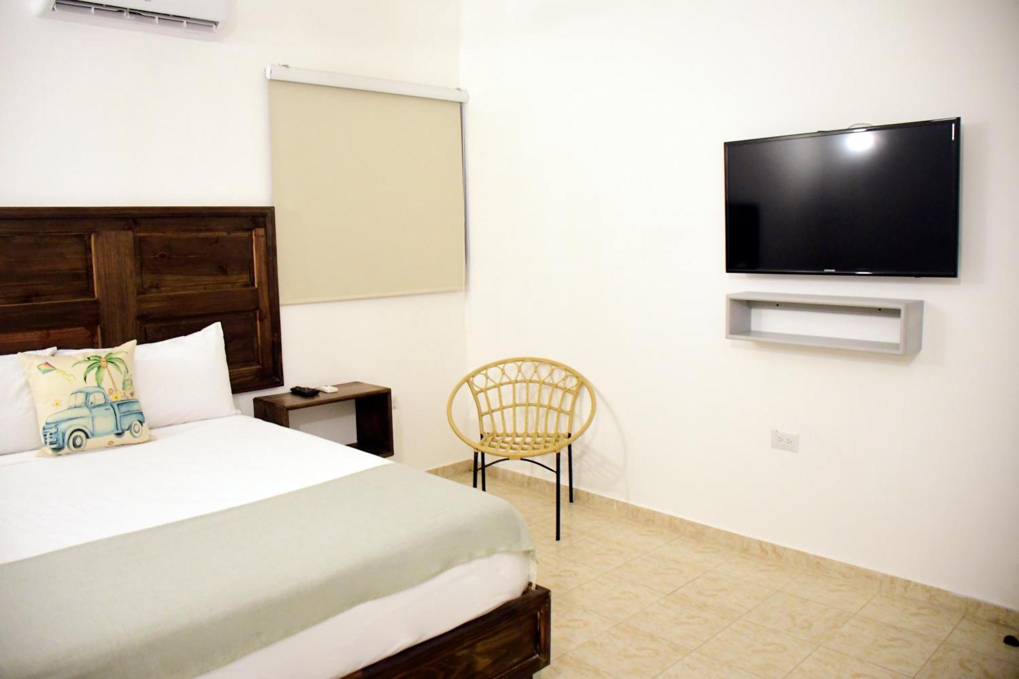 Hostal Marina Samana Luaran gambar