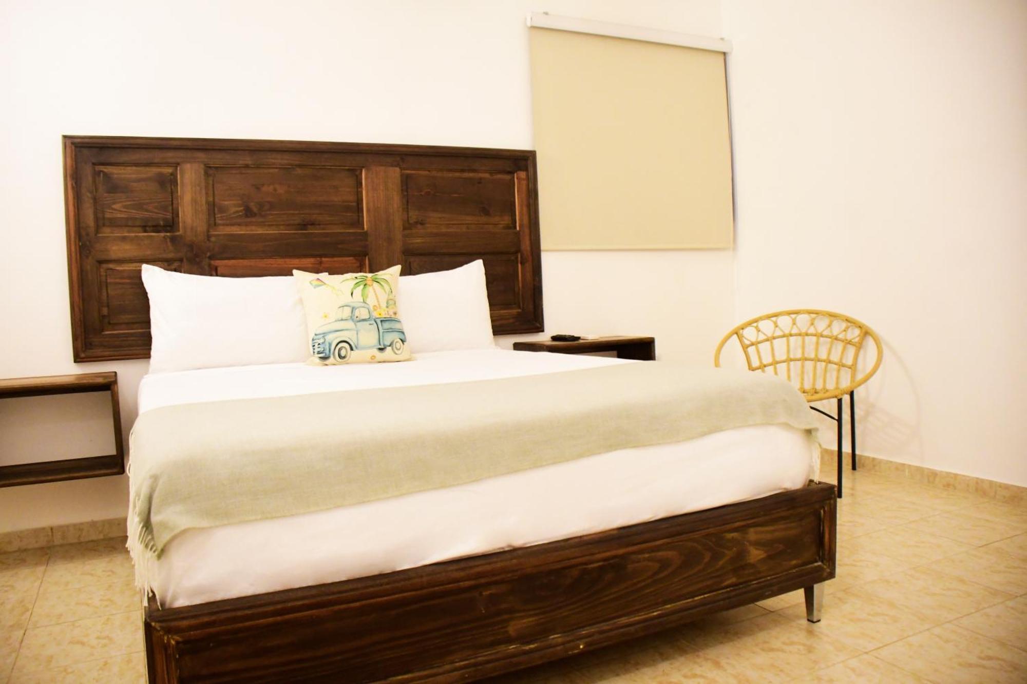 Hostal Marina Samana Luaran gambar