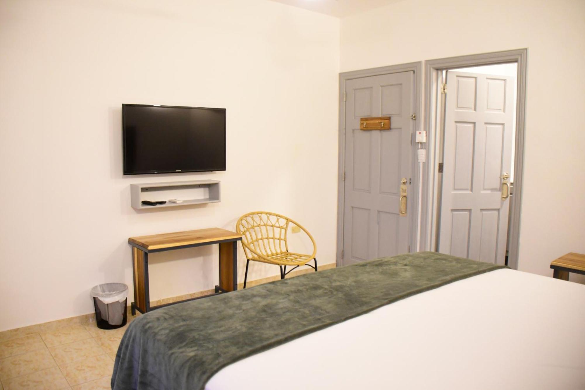 Hostal Marina Samana Luaran gambar