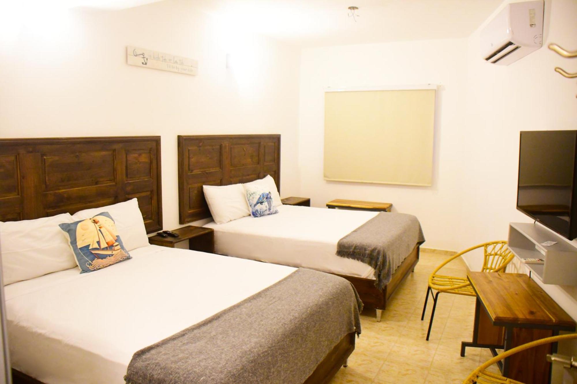 Hostal Marina Samana Luaran gambar